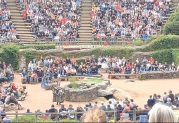 In the arena of ghost birds