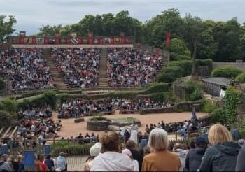 Aliénor and Héloïse: Heroines at the heart of the arena